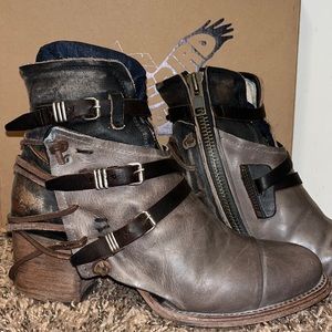 Freebird by Steven Booties